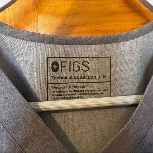 Figs Mens Graphite Chisec Three Pocket Scrub Top size M - Picture 5 of 9
